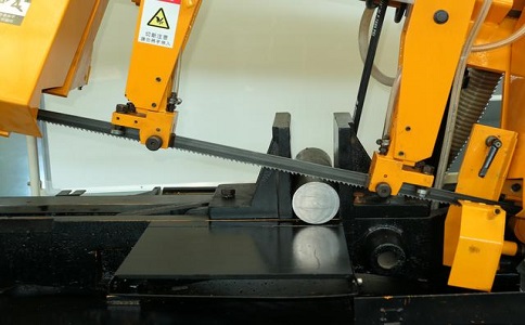 绵竹数控带锯床自动送料精度会出现偏差吗？